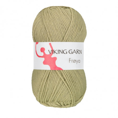 Viking Frøya stickgarnet som passar både till sockor och tröjor.